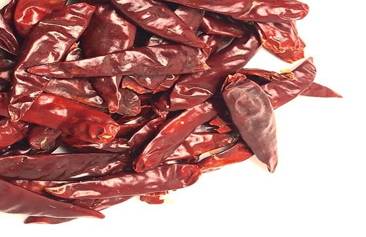 Whole chillies750