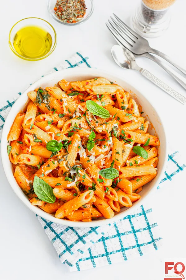 Tomato Pasta FQ webp webp