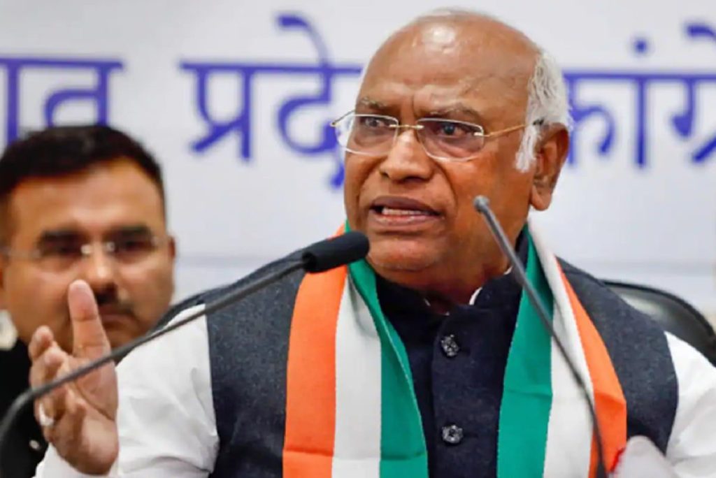 KCT NEWS – ED Raid on Rajasthan Congress Two Big Leaders Mallikarjun Kharge said BJP played its last trick | कांग्रेस के दो बड़े नेताओं पर ED का छापा, मल्लिकार्जुन खरगे बोले – BJP ने चला अपना आखिरी दांव – New Update