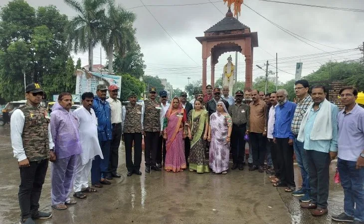 33aa4eae 9d8e 44b8 b332 ce53e83d62e81753524802079 1753525737.jpg