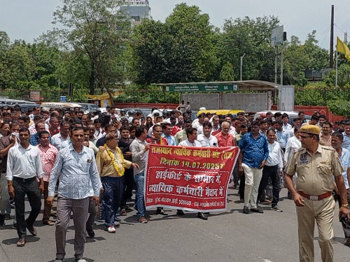 comp 92cover17528242941753343401 1753712554.gif