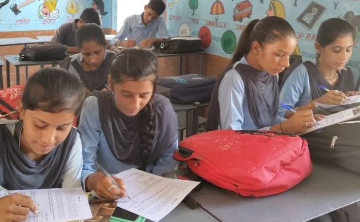 govt school student 730 1753839752.jpeg