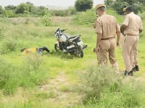 whatsappvideo2025 07 26at220436b0dbed67 ezgifcom r 1753547926.gif