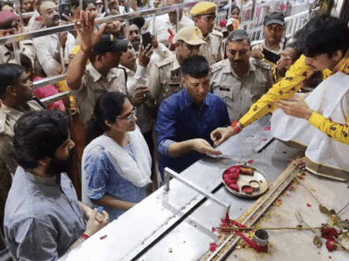 1000161242 1754485642.gif