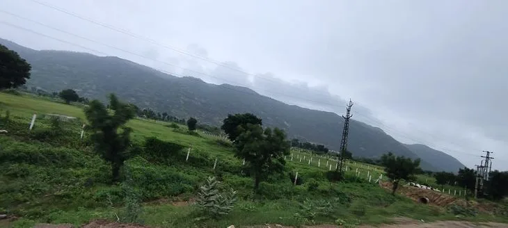 105 17548409756898bf8ff31b4 weather.jpg