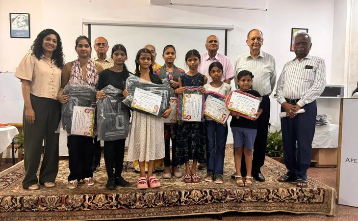 54fb7156 3198 4266 8f18 5bf86a8651c0 1755614240614.jpg