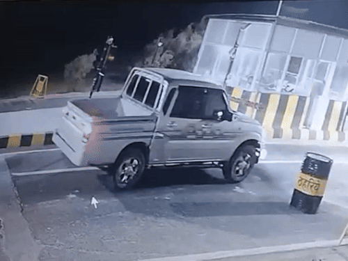 cover 19 1754725428.gif