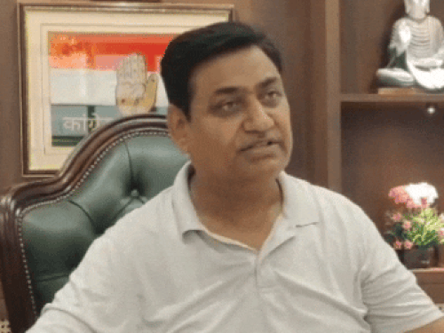 ezgif 2d6bb34acab601 1755933429.gif