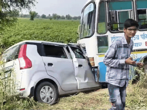 ezgif 326a301e5049cf 1755257119.gif