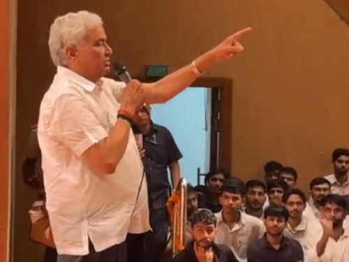 gif 10 81754560240 1754563298.gif