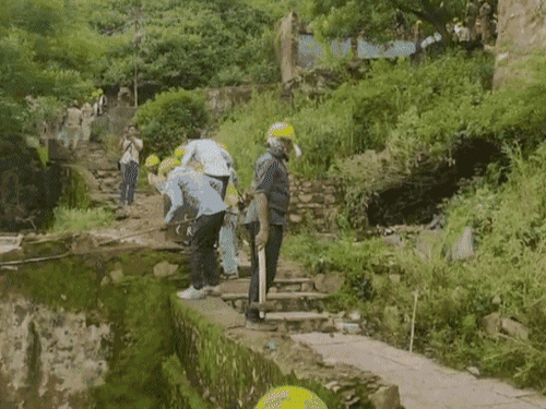 mix gif1754136678 1754359208.gif