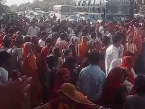 whatsappvideo2025 08 09at100454f96719d6 ezgifcom r 1754716055.gif