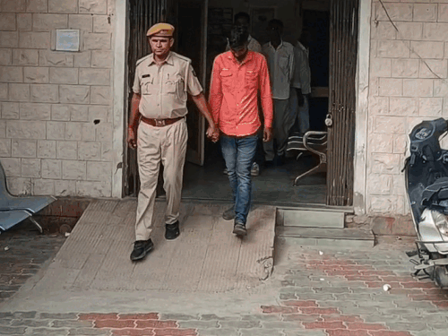 whatsappvideo2025 08 12at22342383af2142 ezgifcom r 1755018649.gif