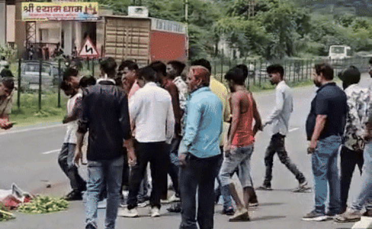 whatsappvideo2025 08 15at1254211eabac2e ezgifcom r 1755260309.gif