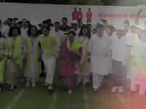 whatsappvideo2025 08 30at111742am1 ezgifcom resize 1756542744.gif