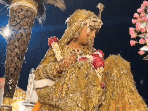 whatsappvideo2025 08 30at120238am ezgifcom resize 1756492556.gif