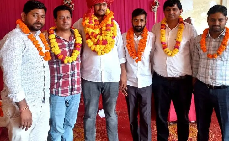 0387e5bb c47c 4ba3 83e9 2d1b80a3b5ce 1758033443800.jpg