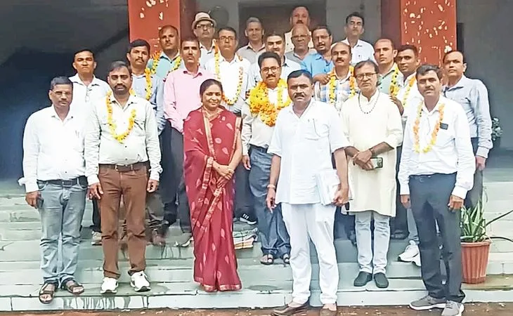 188 175845215668cfd9bcebaa5 grju.jpg