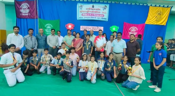 195 175820831068cc21363c13d 10.jpg