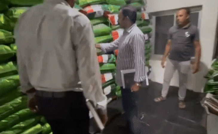 whatsappvideo2025 09 01at1822273c67aa19 ezgifcom r 1756739050.gif