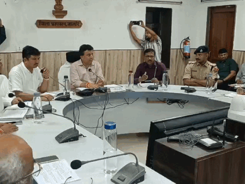 whatsappvideo2025 09 06at095946507f92fa ezgifcom r 1757133242.gif