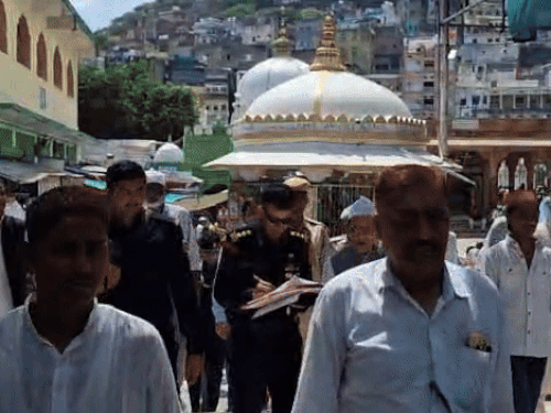 whatsappvideo2025 09 11at123111pm ezgifcom resize 1757575874.gif