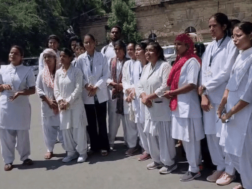 whatsappvideo2025 09 15at55719pm ezgifcom resize 1757940922.gif