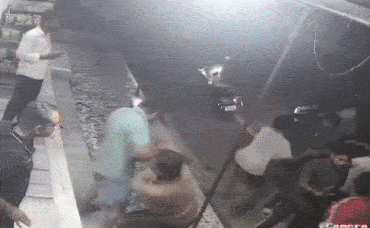 whatsappvideo2025 09 29at3 1759141237389 1759141287.gif