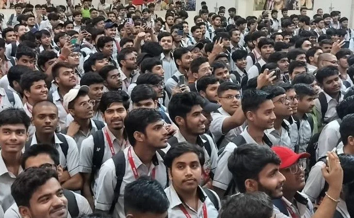 zxc1726042516 1756997509.jpg